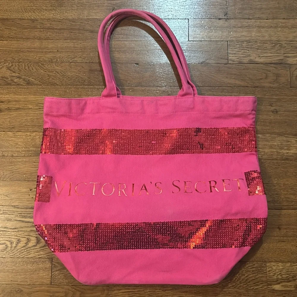 Victoria’s Secret Pink Sparkly Tote, Super Cute and Great Condition!